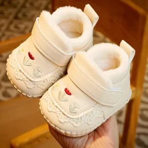 0-1 Year Baby Prewalker Shoes Winter Thickening Soft Sole Toddler Shoes for Baby Girls
