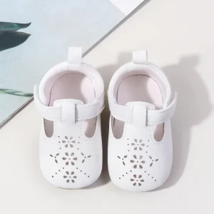 Autumn Baby Girls Princess Shoes 0 15 Months PU Leather PVC Sole Anti Slip Infant Girls Hollowed Design Baby Girls Shoes