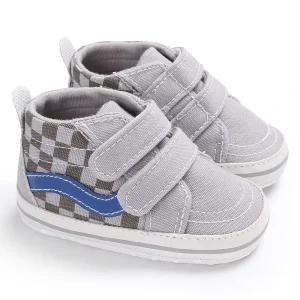Baby Sports and Casual Shoes Spring and Autumn 0-1 Year Old Boy Plaid Casual Canvas Soft Sole Shoes Baby Toddler Shoes