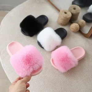 Beautiful Fluffy Design PVC Sole for Girls Shoes Pink Plush Outdoor and Indoor Casual Footwear Fashion Kids Slippers