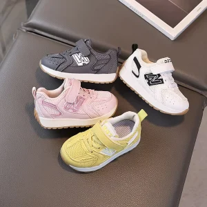 Brand Design Lightweight Sport Sneakers for Children Breathable Mesh Kids Casual Shoes Fashion Baby Boy Shoes Girls