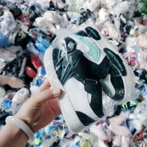 Brand New Mixed Sealed Assorted Bale Comfortable Spring Girls Kids Children’s PU Material Shoes Random Shipment