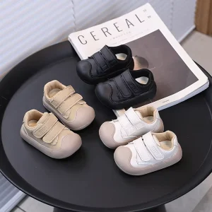 Breathable Single Shoes for Babies in Spring and Autumn Soft soled Toddler Walking Shoes for Boys and Girls Aged 1 3