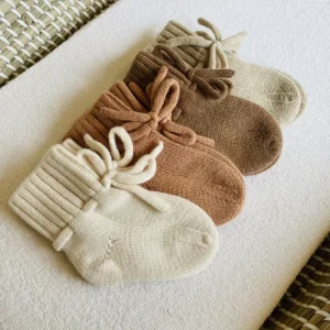 Causal 100% Wool Baby Shoes Newborn Handmade Warm Baby Socks Natural Color Fine Knitting Slippers Winter Knitted Booties