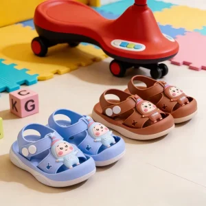 Children’s Ankle Sandals Cartoon Cute Boys Girls Buckle Closure Non Slip Wear Resistant Beach Shoes