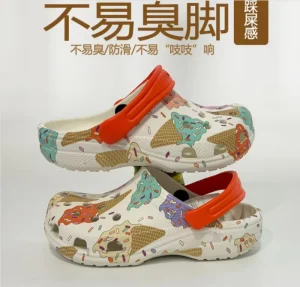 Children’s Cartoon Outdoor Sandals Non slip Wear resistant Soft soled And Breathable Clogs