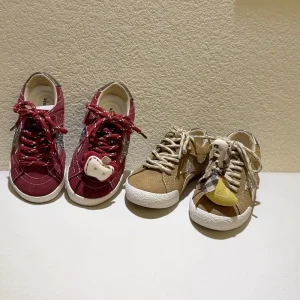Children’s Cute Five pointed Star Flip Fur Small Board Shoes for Men and Women Invisible Velcro on the Side Easy to Put on