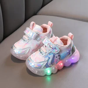 Children’s LED Casual Shoes Girls Cute Fashion Glowing Sneakers Mesh Breathable Shoes with Luminous Sole Kid Outdoor Sneakers