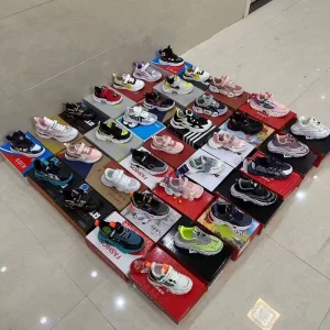 Children’s Mixed Style Stock Lots Sports Shoes Outdoor Fashion Breathable Running Shoes