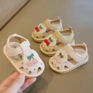 Children’s Princess-Style Breathable Sandals Soft-Soled Baby Walking Shoes for 0-2 Years Old Summer Call Shoes for Girls Baotou