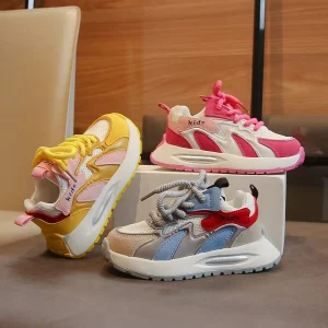 Children’s Retro Style Mesh Platform Sneakers Breathable Soft Bottom Running Shoes for Boys Girls Fashionable Rubber for Walking