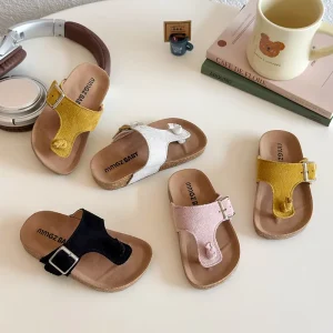 Children’s Shoes Summer New Style Middle Big Birkenstocks Baby Fashion Flip flops Girls’ Sandals Buckle Closure Solid Color