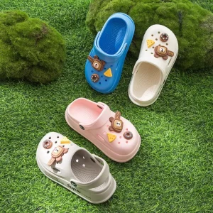 Children’s Slippers Summer Girls Non slip Boys Eva Clogs Kids Soft Bottom Hole Shoes Baby Cool Slippers Slides