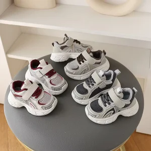 Children’s Sports Shoes Outdoor Breathable Casual Shoes Students Non slip Soft Bottom Running Shoes