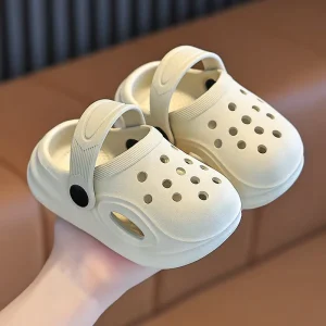 Children’s Summer Slippers for Boys and Girls Soft Non Slip Toe Shoes Clogs with Platform Style for Home Outdoor Beach Use