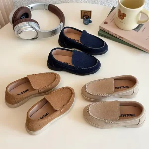 Children’s Western Style Leg Set Spring and Autumn New Boys’ and Girls’ Casual Shoes Baby Soft Bottom Versatile Bean Shoes