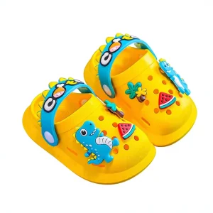 China Manufacture Hotel Beach Slippers for Boys and Girls Summer Winter Season Outdoor Use