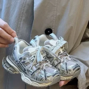 Chunky Dunky Shoe Children’s Letter Sneakers Lightweight Outdoor Walking Sneakers Suitable for Boys and Girls Casual Fashion