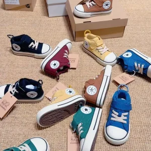 Comfortable Kids Canvas Sneakers Low Top Lace Up Canvas Shoes