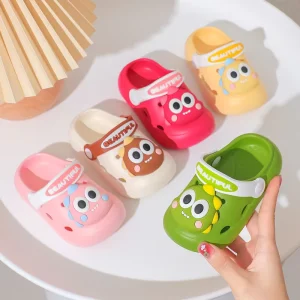 Croc-Style EVA Shoes for Children Closed-Toe Babies Boys and Girls Cute Slippers Cartoon Lightweight Kids Water Shoes