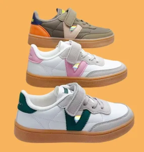 Custom Designs Teenage and Children’s Sports Shoes Cemented Sneaker Injection Children’s Casual Walking Shoes