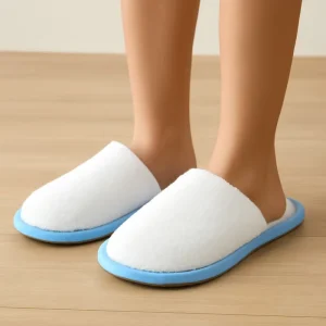 Custom Logo Disposable Children Coral Velvet Slippers Closed Toe Soft Fabric Comfortable Anti Slip Hotel Slippers
