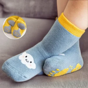 Custom Logo Funny Boy Cartoon Infant Socks Thick Winter Bamboo Knitted Crew Organic Cotton Non Slip Grip Anti Slip Kids Socks