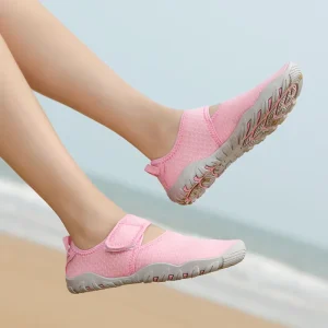 Custom Non slip Rock Beach Shoes Kayaking Shoes Women Barefoot Shoes For Rocky Beaches Stylish Mesh Rubber Water Sneakers