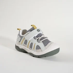 Custom Outer Packaging Children’s Clothes and Shoes Kids Sports Shoes with Led Breathable Children’s Running Shoes