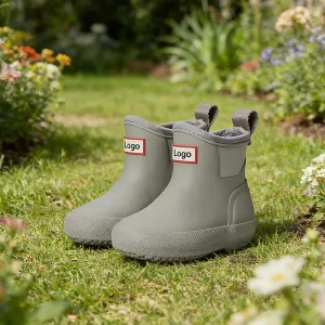 Custom Unisex child Rubber Rain Boots For Outdoor Rainy Waterproof And Comfortable Kids Rubber Wellington Boot