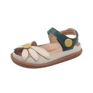 Customized Fashionable Chinese Style Girl’s Flat Sandals Anti Slip Baby Beach Shoes Small and Medium Sized
