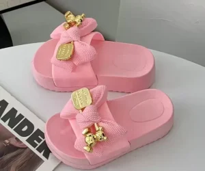 Cute Girls Summer Slippers Floral Bow Adorable Bear Decor Soft Breathable Waterproof Lightweight Kids Sandals Outdoor