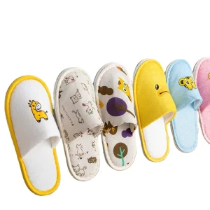 Cute Kids Toiletries Soft Cartoon slippers Disposable SPA Airline Hotel Amenities