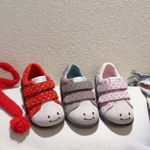 Cute Smiling Face Baby Walking Shoes Soft Sole Polka Dot Toddler Sneakers