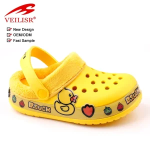 Cute Yellow Duck Cartoon Kids Clogs Boys Girls LED Clogs Garden Shoes Summer Slippers Kinder Sandalen Kids Sandals Kids Clogs