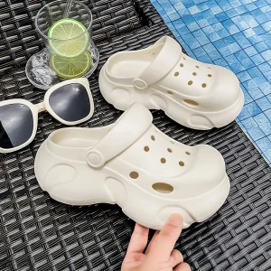 Designer Original Thick Soled Ugly Cute Hole Shoes EVA One piece Molding Fashionable Soft Casual Cloud Slippers