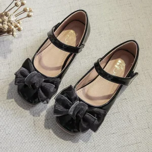 Elegant Small Kid Leather Shoes for Flower Girls Fancy Birthday Party and Winter Light and for Summer Occasions