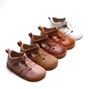 Factory Custom Genuine Leather Barefoot Kids Sandals with Flexible Rubber Soles