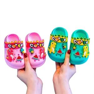 Factory Direct Sale New Style Funny Kids PVC Waterproof Beach Clogs Sandals Summer Winter Bathroom Home Slippers