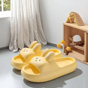 Fashion Trend Open Toe Non Slip EVA Bath Sandals Cute Outdoor Summer Slides with Cartoon Pattern for Boys and Girls