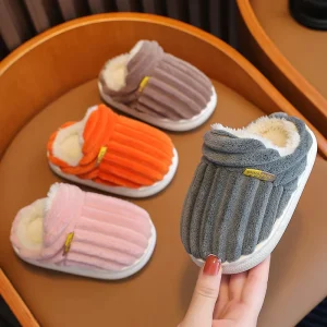 Flat Winter Morning Shoes for Children Fashion Trend Kids Warm House Shoes New Styles Boys and Girls Plush Slippers