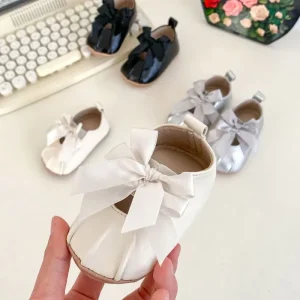 Four Seasons Girls Princess Shoes Infant Ribbon Bow Shoes Soft Bottom Baby Walking Booty Shoes