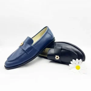 Genuine Factory Leather Kids’ Flats Fashion Loafers for Children