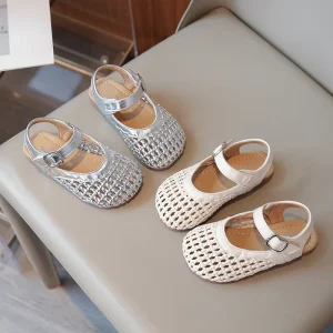 Girls’ Korean Style Casual Sandals Breathable Mesh Sandals Lightweight Mary Jane Shoes for Summer