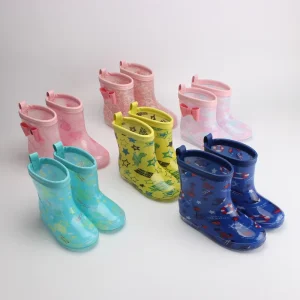 High Quality Children Outdoor Crystal Bottom Rain Boots Low Price PVC Rubber Waterproof Shoes Boots for Kids