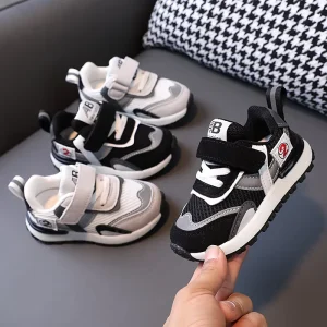 High Quality Children’s Soft Bottom Breathable Walking Outdoor Shoes Boys Girl Running Sports Shoes