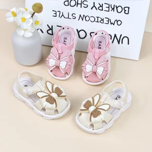 High Quality Lightweight Slip Resistant Girls Sandals Fashion Cute Style Outdoor Closed Toe Sandals for Kids