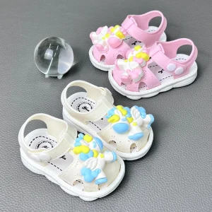 High Quality Lightweight slip Resistant Girls Sandals Cartoon Pony Cute Closed Toe Sandals for Kids