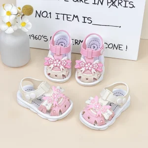 High Quality Lightweight slip Resistant Girls Sandals Fashion Simple Style Outdoor Closed Toe Sandals for Kids