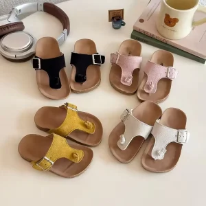 High Quality Summer Outdoor Shoes for Kids and Teenage Girls Stylish House Slippers for Beach Holidays